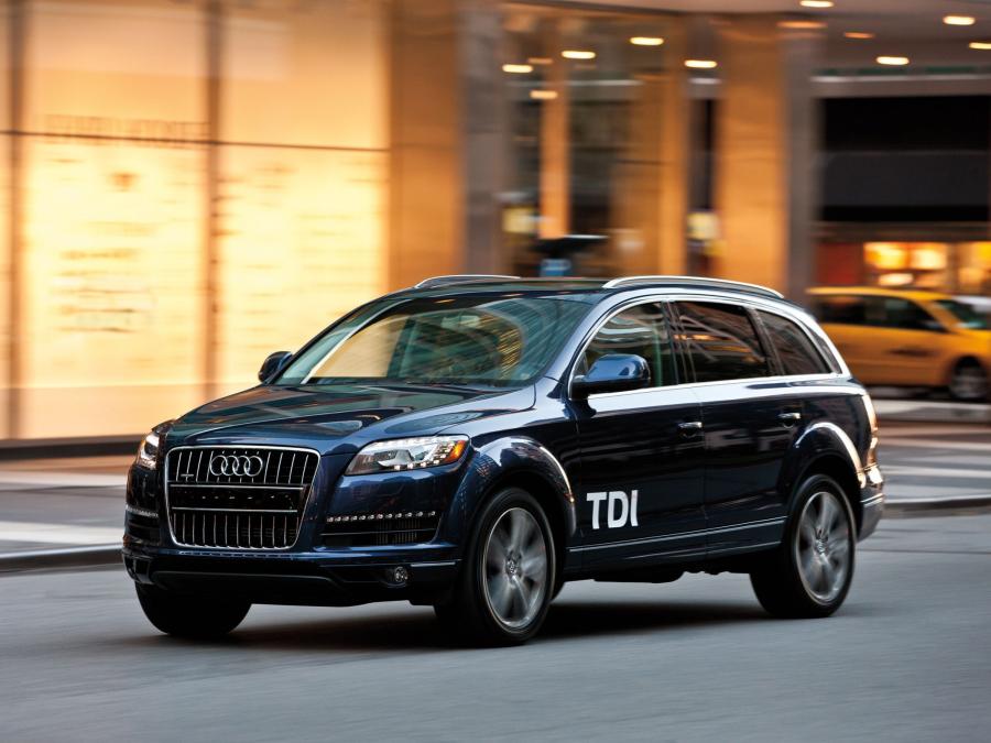  Audi Q7 TDI Clean Diesel Quattro (4L) 2009 года  (NA) (фото 1 из 8)